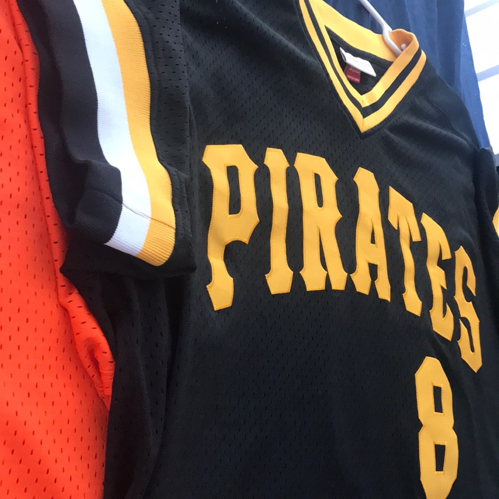 Baseball jersey bundle - Picture 4 of 6